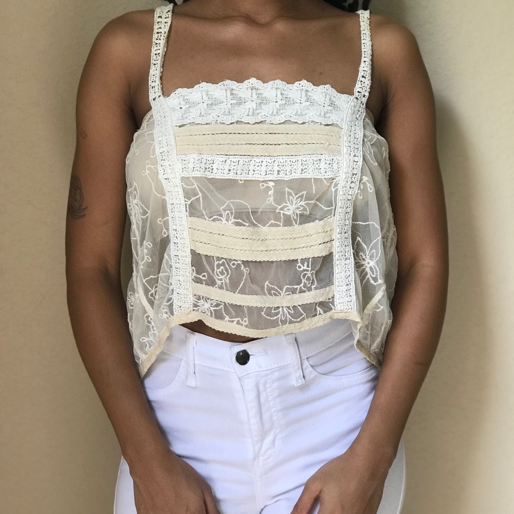 🦋 Free People Sheer Top 🦋
